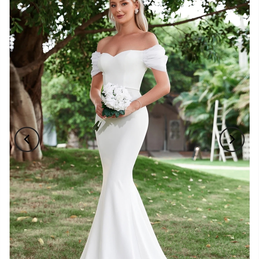 Elegant Off-Shoulder White Wedding Dress